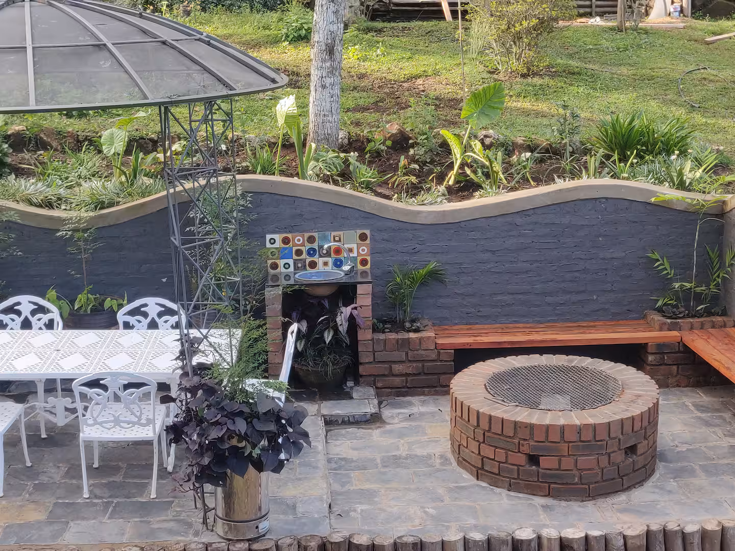 Ferntree Cottage - Peaceful Bedroom